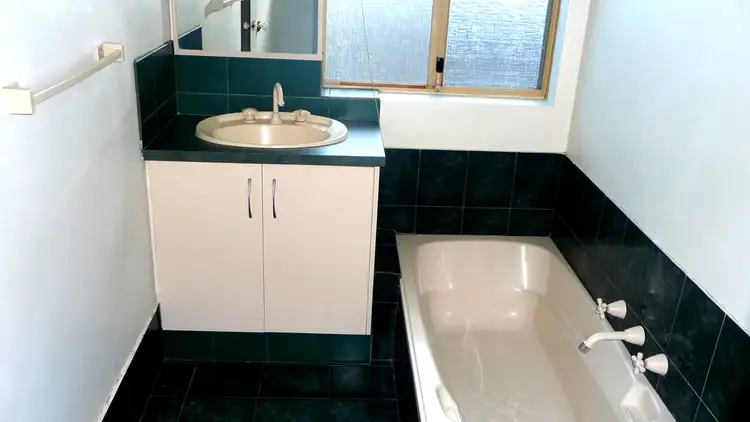 Sixth view of Homely unit listing, 2/34 Lockwood Crescent, Withers WA 6230