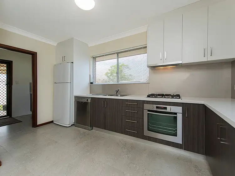 Sixth view of Homely semi-detached listing, 4 Apollo Way, Carlisle WA 6101