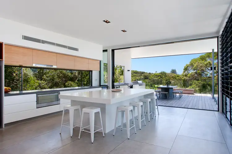 7 Elanda Street, Sunshine Beach QLD 4567