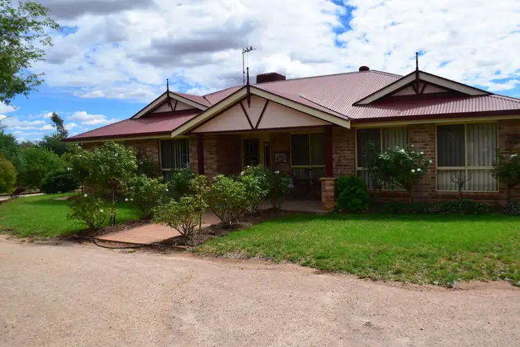 Main view of Homely house listing, 68-72 Thomas Street, Parkes NSW 2870