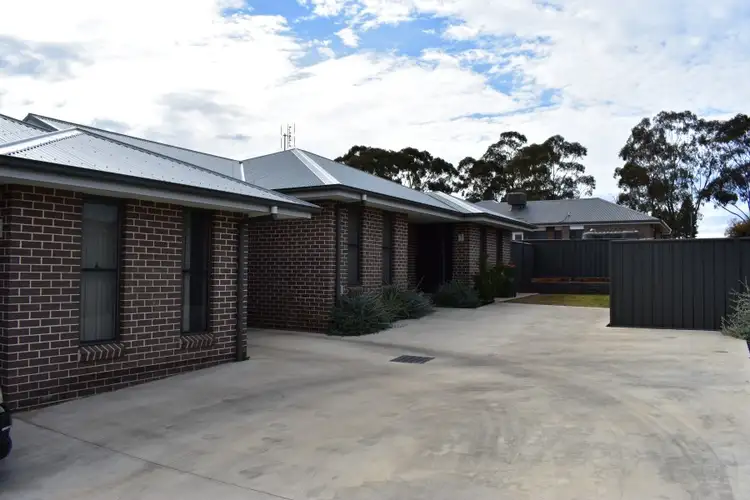 Main view of Homely unit listing, Unit 2/8 Clancy Place, Parkes NSW 2870
