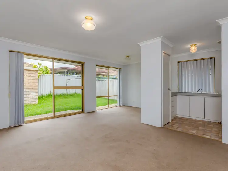16/98 Simpson Avenue, Rockingham WA 6168