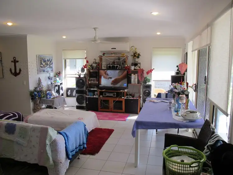 Seventh view of Homely house listing, 10 calypso close, Urraween QLD 4655