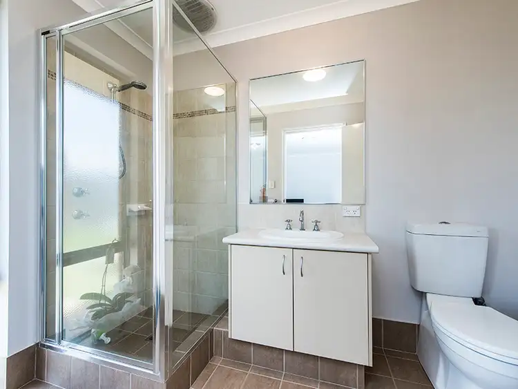 Seventh view of Homely house listing, 2 Broughton Way, Millbridge WA 6232