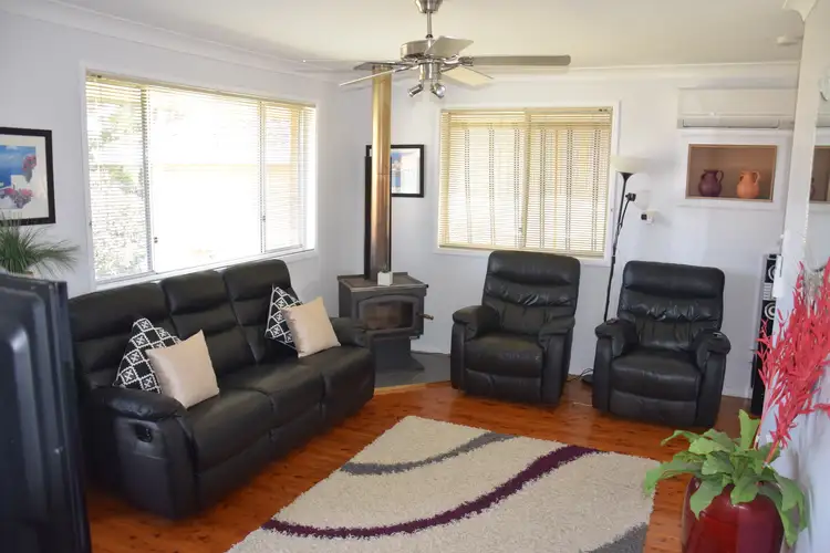 Third view of Homely house listing, 8 Hillcrest Close, Taree NSW 2430
