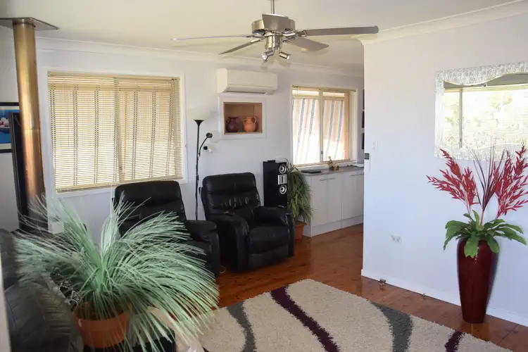 Fifth view of Homely house listing, 8 Hillcrest Close, Taree NSW 2430