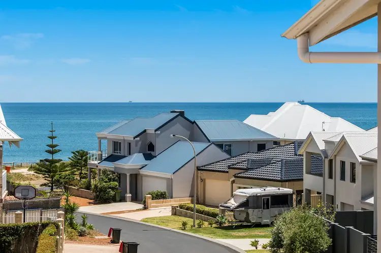 2/21 Samuel Wright Street, Bunbury WA 6230