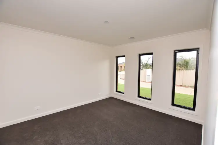 Sixth view of Homely house listing, 29 Struve Court, Echuca VIC 3564