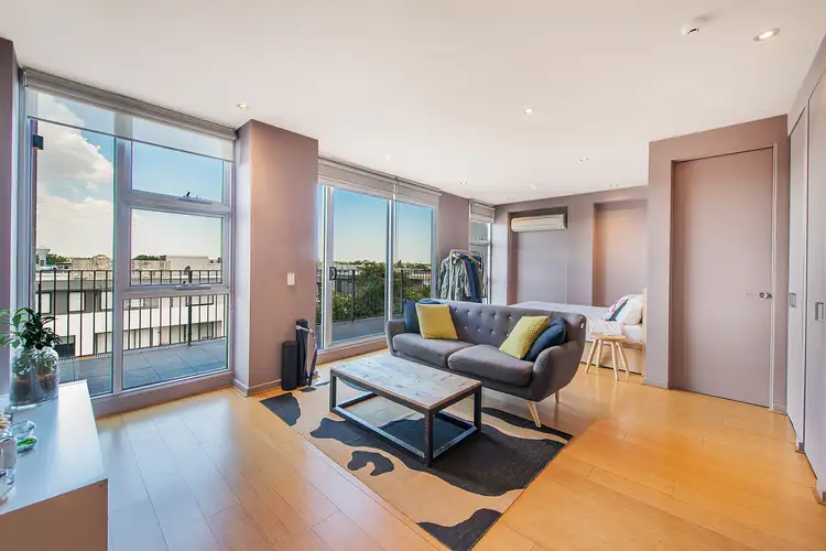 Second view of Homely apartment listing, 405/122 Ormond Road, Elwood VIC 3184