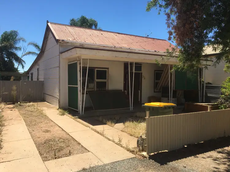 32 Young Street, Port Pirie SA 5540