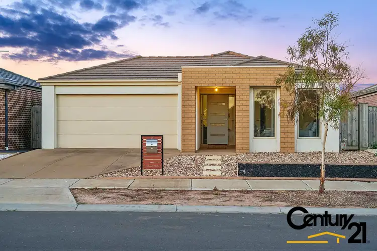 Main view of Homely house listing, 21 Isabella way, Tarneit VIC 3029