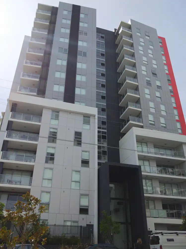 132/2 Browne Parade, Warwick Farm NSW 2170
