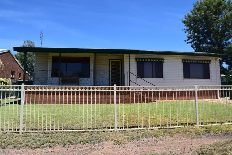 79 Woodward Street, Parkes NSW 2870