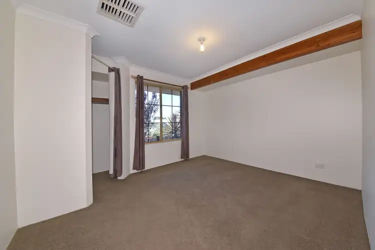 Fifth view of Homely house listing, 33 Pridmore Glen, Clarkson WA 6030
