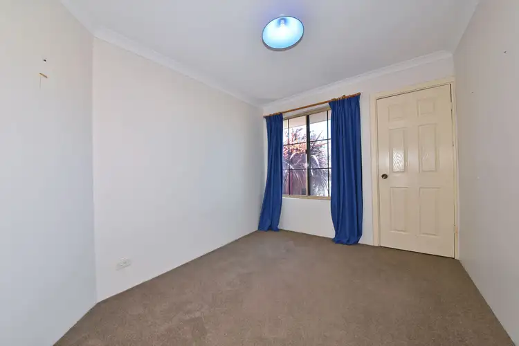 Sixth view of Homely house listing, 33 Pridmore Glen, Clarkson WA 6030