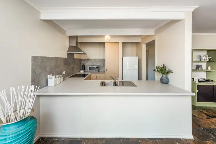10 Cowan Avenue, Littlehampton SA 5250