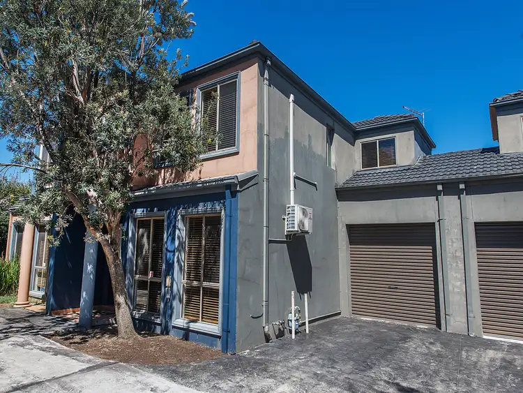 8/32 Stud Road, Dandenong VIC 3175