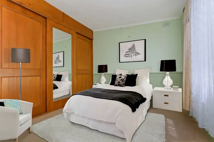 Fifth view of Homely house listing, 10 Oswald Crescent, Para Hills SA 5096
