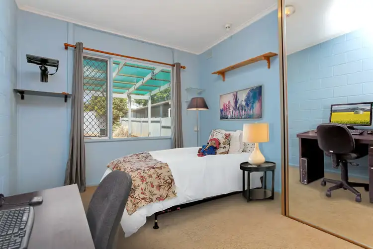 Sixth view of Homely house listing, 10 Oswald Crescent, Para Hills SA 5096