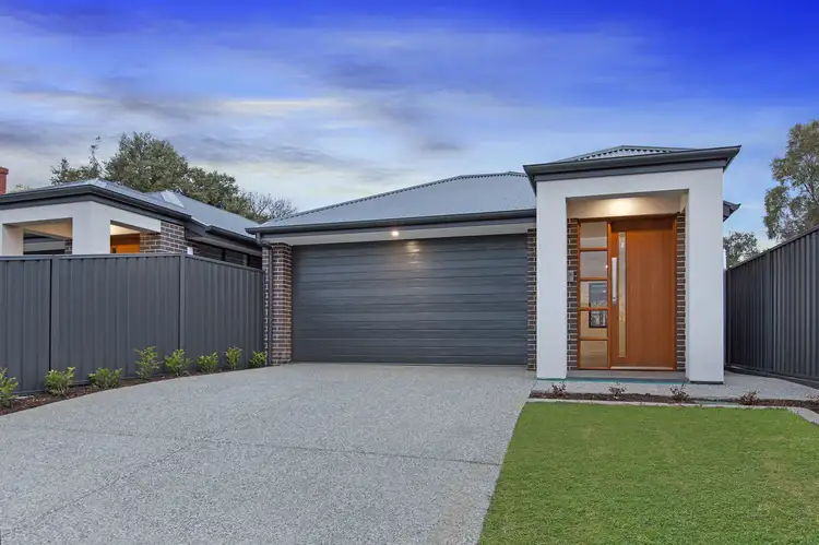 9 Maitland Street, Mitcham SA 5062