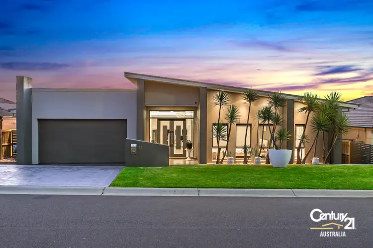 11 Tamborine Drive, Beaumont Hills NSW 2155