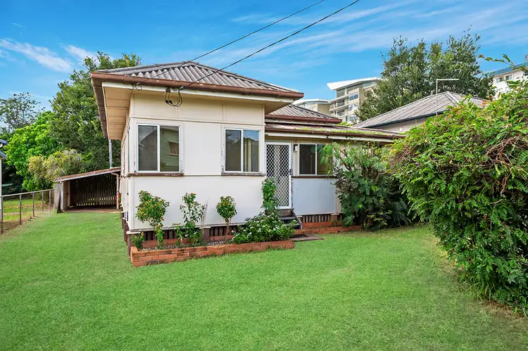 120 Mein Street, Scarborough QLD 4020