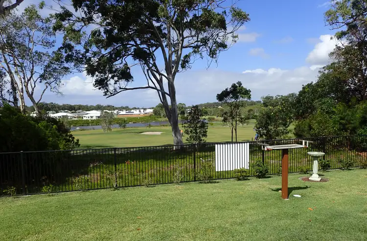 32 Selkirk Way, Peregian Springs QLD 4573