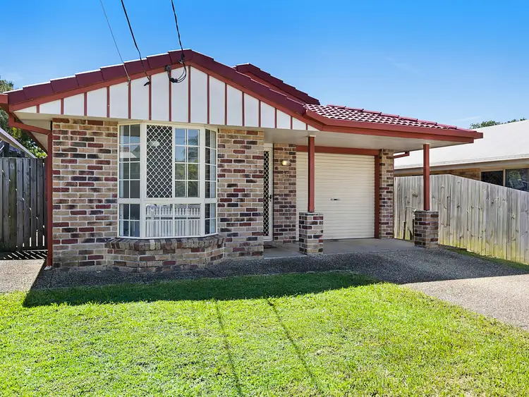 35 Madgwick Street, Wynnum QLD 4178