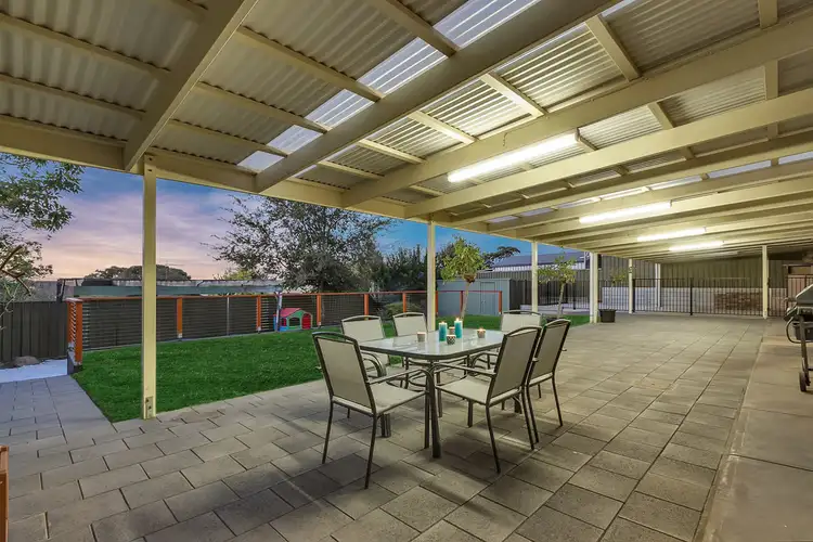 4 Serica Street, Hallett Cove SA 5158
