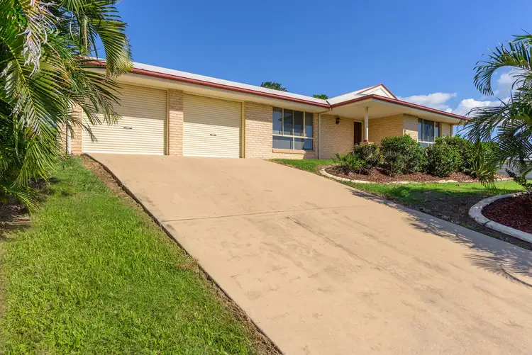 6 David Court, Southside QLD 4570