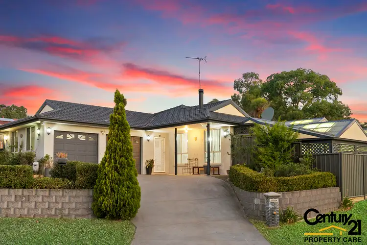 13 Jersey Pde, Minto NSW 2566