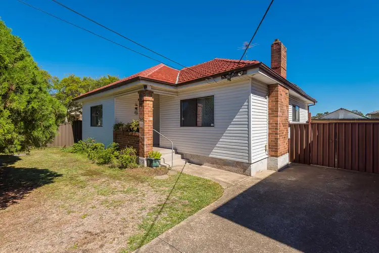 Main view of Homely house listing, 307 The Boulevarde, Smithfield NSW 2164