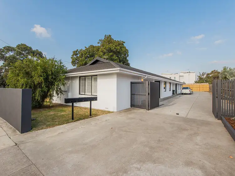 Fourth view of Homely block of units listing, 1-5/21 Dandenong Road East, Frankston VIC 3199