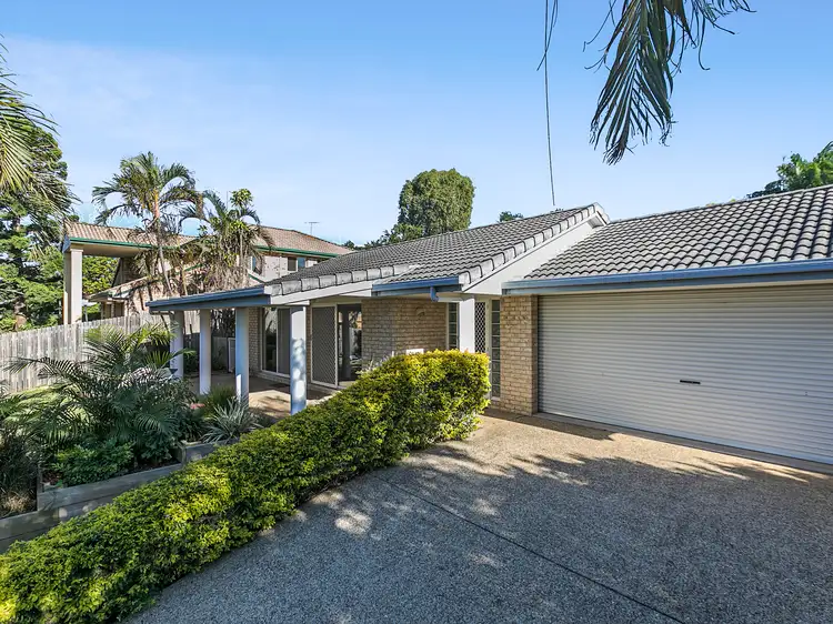4 Constellation Way, Wynnum QLD 4178