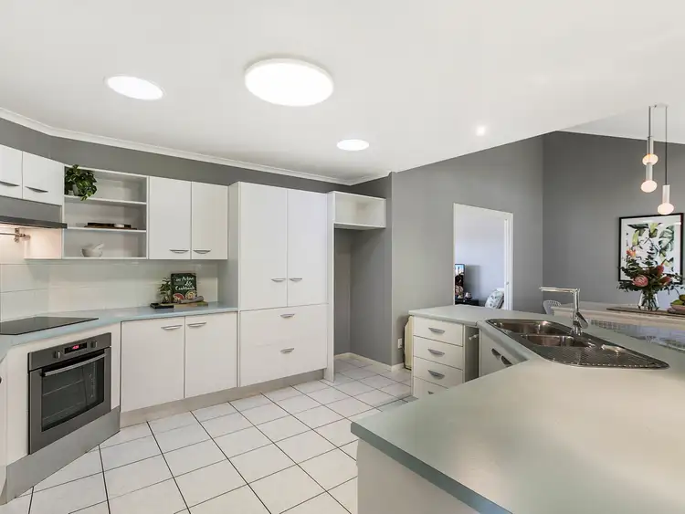 Fifth view of Homely house listing, 4 Constellation Way, Wynnum QLD 4178