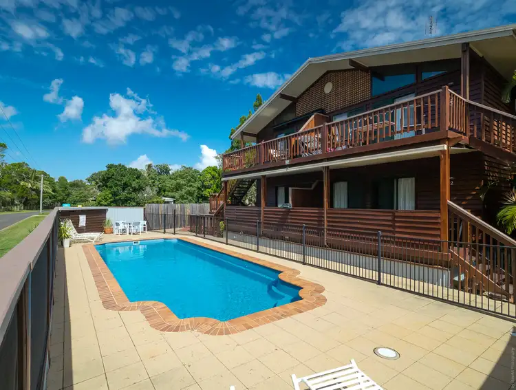 Fifth view of Homely unit listing, 3/652 Esplanade, Urangan QLD 4655