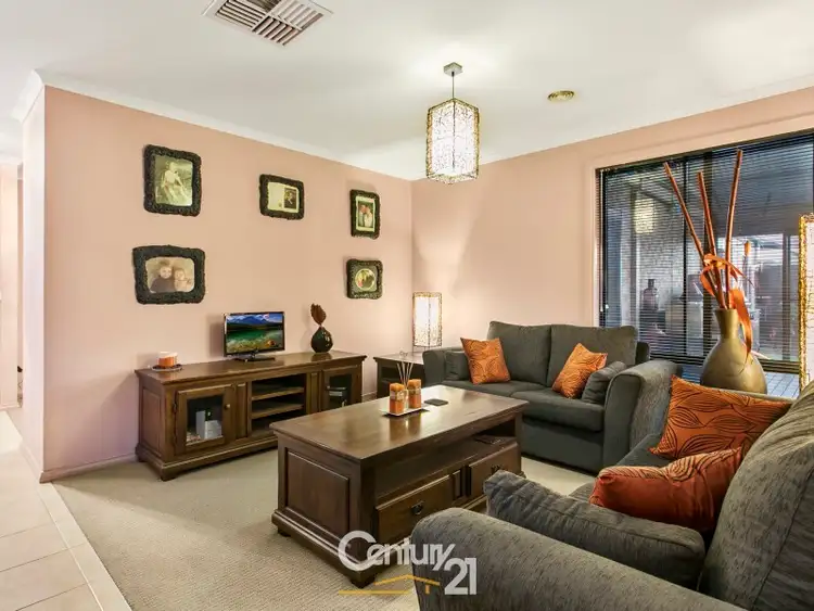 Fifth view of Homely house listing, 10 Webster Way, Pakenham VIC 3810