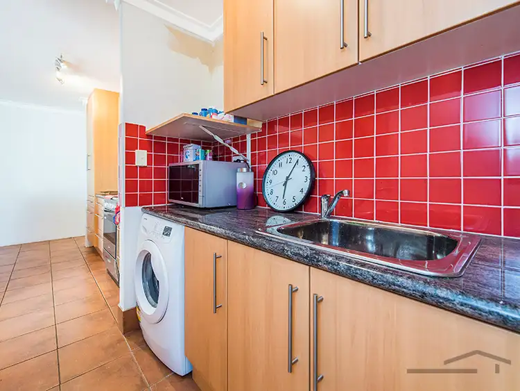 Fifth view of Homely house listing, 2 Warbrook Place, Coodanup WA 6210