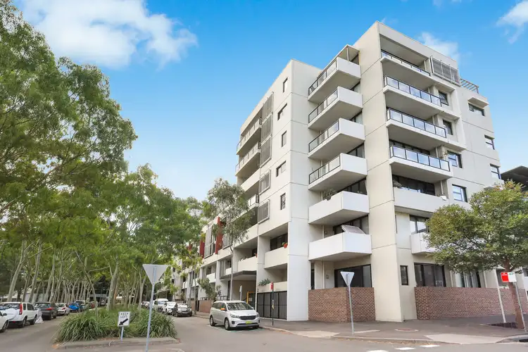 3203/2 Wolseley Grove, Zetland NSW 2017