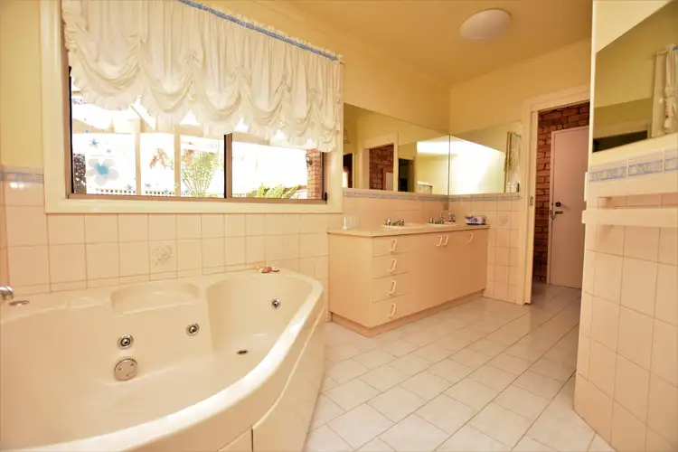 Seventh view of Homely house listing, 59 Rutley Crescent, Echuca VIC 3564