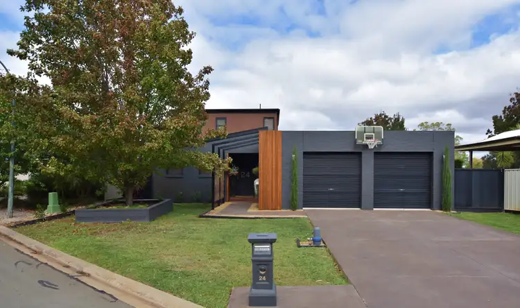 24 Kingfisher Drive West, Moama NSW 2731