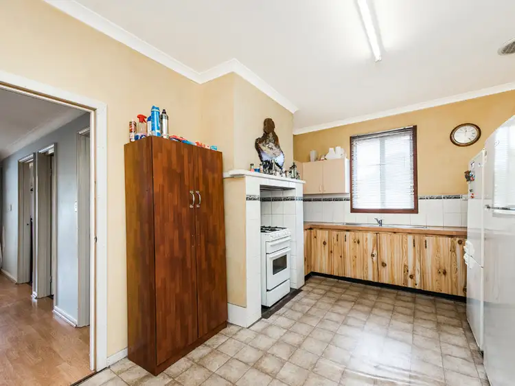 Sixth view of Homely house listing, 4 Deakin Street, Collie WA 6225