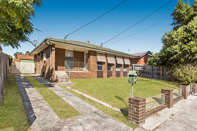 32 Whitewood Street, Frankston North VIC 3200