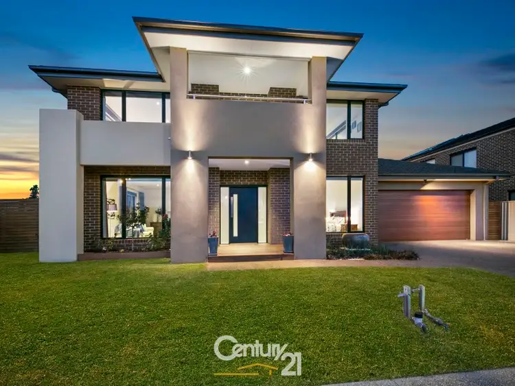8 Bintara Street, Pakenham VIC 3810