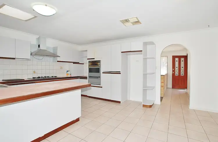 Fifth view of Homely house listing, 7 Beete Place, Beechboro WA 6063