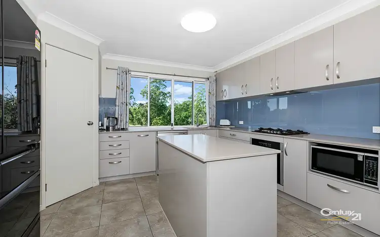7 Inverness Street, Upper Kedron QLD 4055