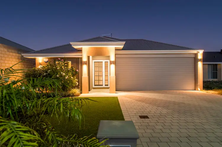 4 Gibbs Circuit, Ravenswood WA 6208
