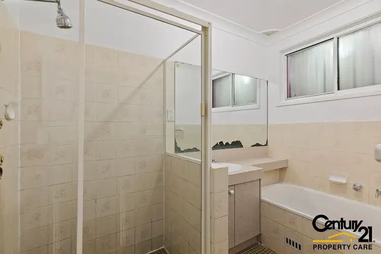 Sixth view of Homely house listing, 4 Moffat Place, Minto NSW 2566