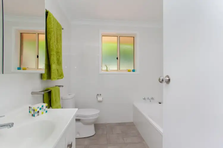Sixth view of Homely villa listing, 3/4 Chippindall Street, Speers Point NSW 2284