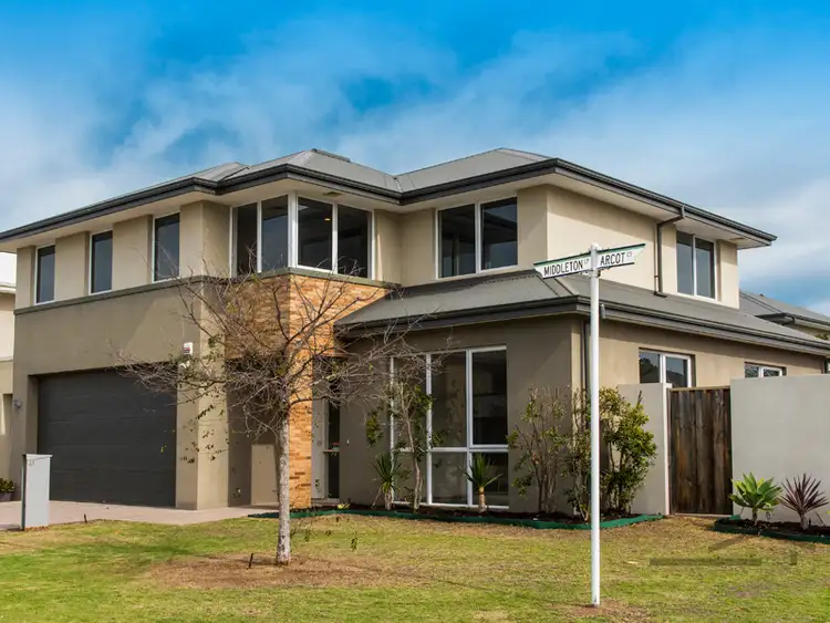 43 Middleton Loop, Meadow Springs WA 6210